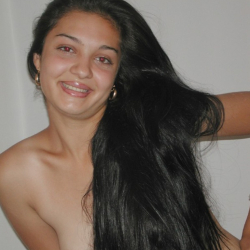S��er Latina Teen