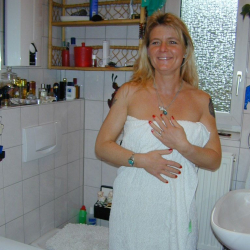 Intimrasur in der Badewanne