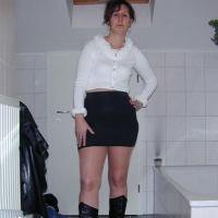 bruesteluder