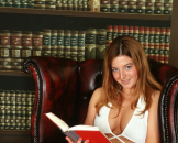 S��es Girl masturbiert