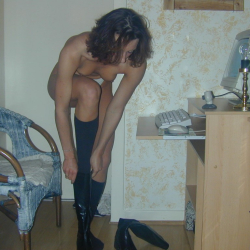 Nacktaufnahmen vor der Webcam!