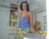 Nackte Hausfrau