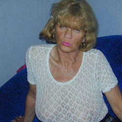 Nacktbilder einer Oma!