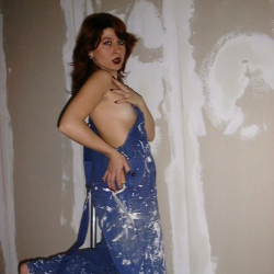 Privat beim Nacktstreichen fotografiert!