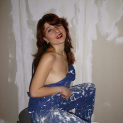 Privat beim Nacktstreichen fotografiert!