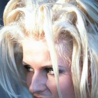 Geile Nacktbilder von blondem Girl!