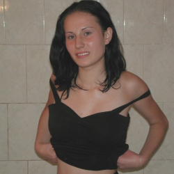 Geile Russin! Sexbilder in der Badewanne