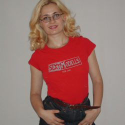 Geile Studentin mastubiert hemmungslos! Hei�e Sexbilder