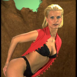 Erfahrene Frau! Geile Erotikfotos