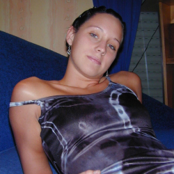 Sabine ist ein tabuloses Luder - knackiger Hintern in Action