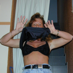 L�sterne Hausfrau! Ganz private Aufnahmen