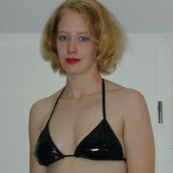 Geile Sexspiele mit Doppeldildo
