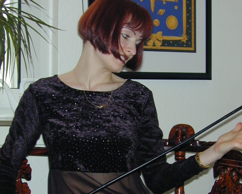 Sehr scharfe Bilder! Tanja missbraucht ihren Absatz Anal