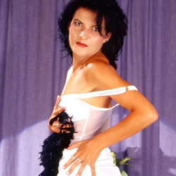 Tabulose Sexfotos! Dieses Luder ist wirklich v�llig versaut