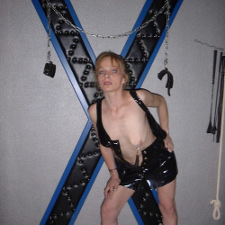 Scharfe SM Bilder! Reife Amateurin