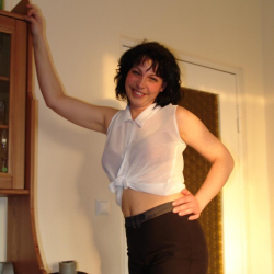 Geile Amateurin Claudia! Private Erotikfotos!