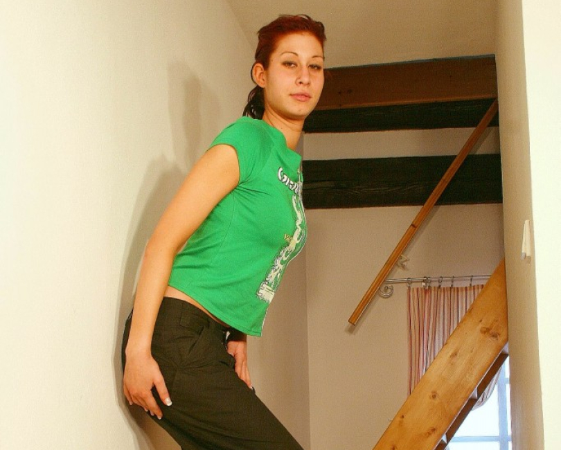 Lucie zeigt�s Dir im Treppenhaus
