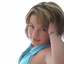 S�sse Amateurin in hei�en Posen