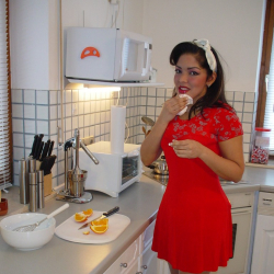Jenny - hei�es Amateurluder in scharfer Reizw�sche