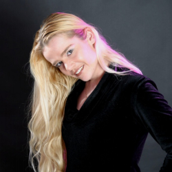 SexyModelle *** ihre Br�ste