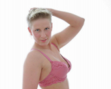 Auf diesen geilen Pic�s kannst du ein sexy Amateurgirl mit sportlichem Body begutachten. Sie zeigt dir wie sexy sie in Dessous aussieht und gibt richtig Gas. . 