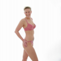 Sexy Amateurgirl in Dessous!! Geile Pic�s 