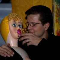 Porno nacktfotos Der Amateurboy und die Gummipuppe!! Hardcorefotos fickende muschis