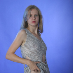 Amateurin Julia zeigt sich herrlich hei�