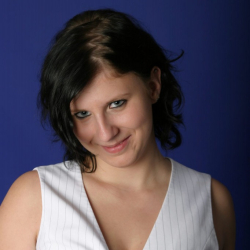 hei�er Striptease von unser Ameteurin Nicole