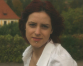Die Amateur-Teen-Fotos der 21 Jahre alten Teenmuschi wurden zum Teil am See, im Park, und auf dem Balkon fotografiert. Katharina ist ein zeigefreudiges Teen-Amateur-girl, dass keinerlei Probleme damit ...
