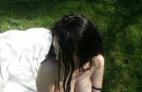 1 2.dvd 9.Mel.set 2,25,200,130,1,16 Versaute ***   FKK Teens: Mel nackt auf der Wiese