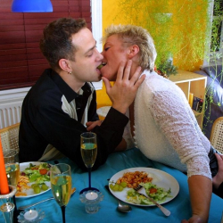 Sexorgie - Zwei M�nner eine Frau