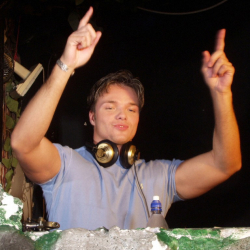 Geiler Sex in der Disco!