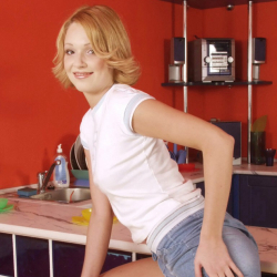 Beim masturbieren fotografiert!
